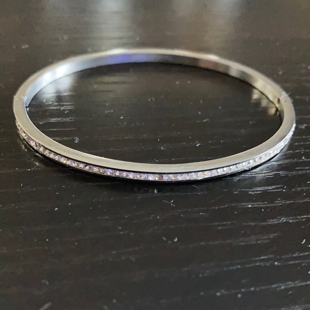 Women‘a bracelet